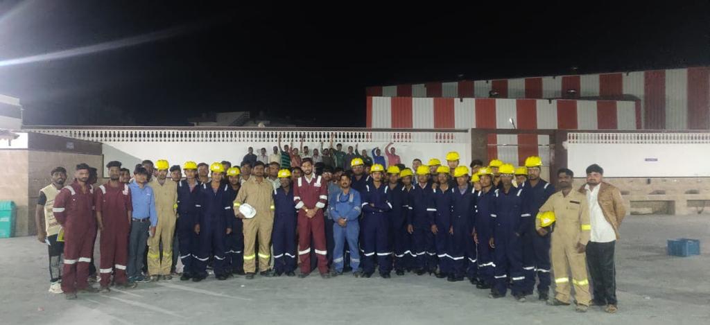 cairn indias largest oil field shutdown