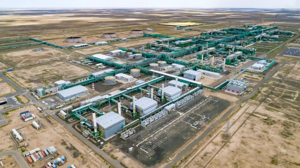 Engineering Excellence in High-Pressure Onshore Operations: The Karabatan NCOC Project Karabatan NCOC Project 2