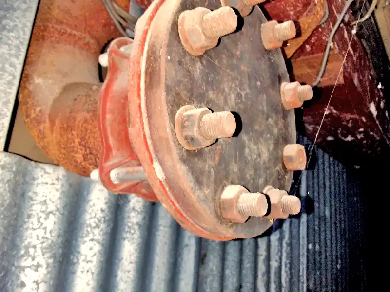 How to Identify if a Flange Needs Maintenance Gasket Buldging
